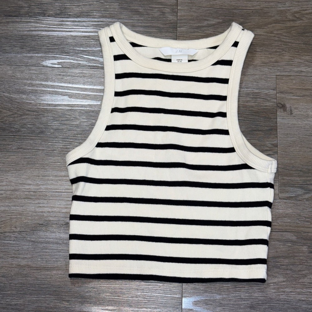 H&M Cream Black Striped Ribbed Crop Tank Top Womens XS Fitted Silhouette Summer